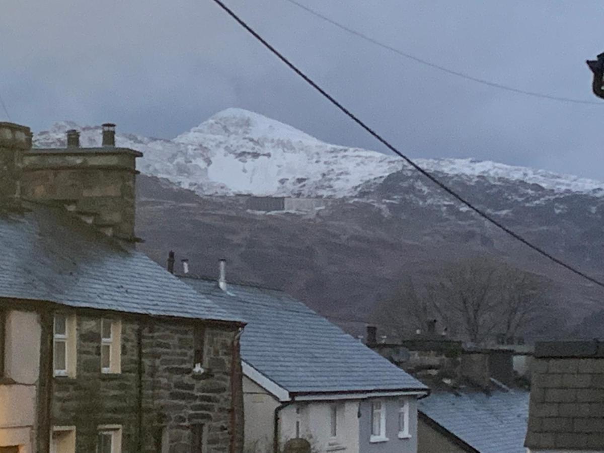 Cosy cottage in picturesque Snowdonia Blaenau Ffestiniog Extérieur photo